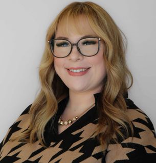 Brittany Johnson, Office Manager at Young Again Refinishing